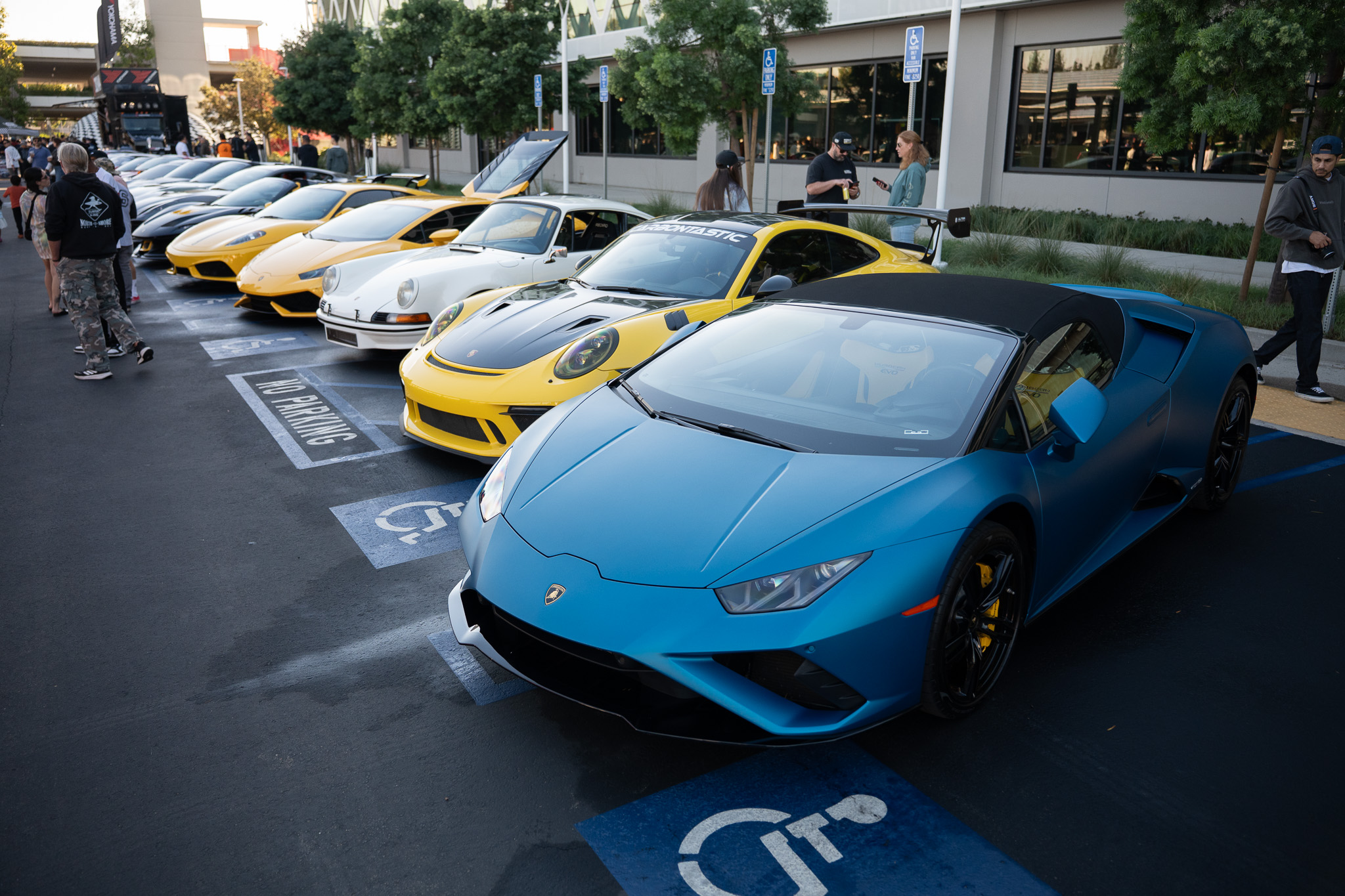Featured image for “This Week in LA + OC: Car & Bike Meets, Oct 30–Nov 1”